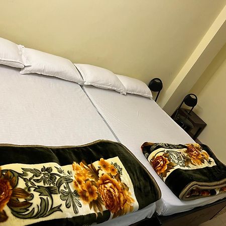 Incredible Banaras Inn Waranasi Zewnętrze zdjęcie