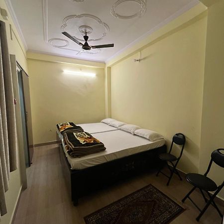 Incredible Banaras Inn Waranasi Zewnętrze zdjęcie