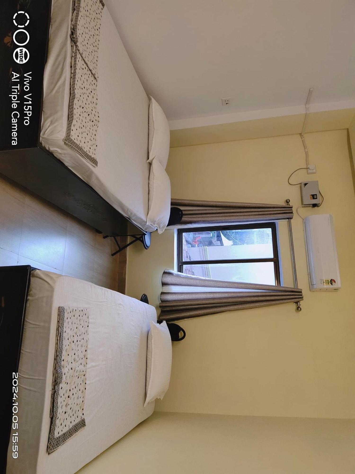 Incredible Banaras Inn Waranasi Zewnętrze zdjęcie