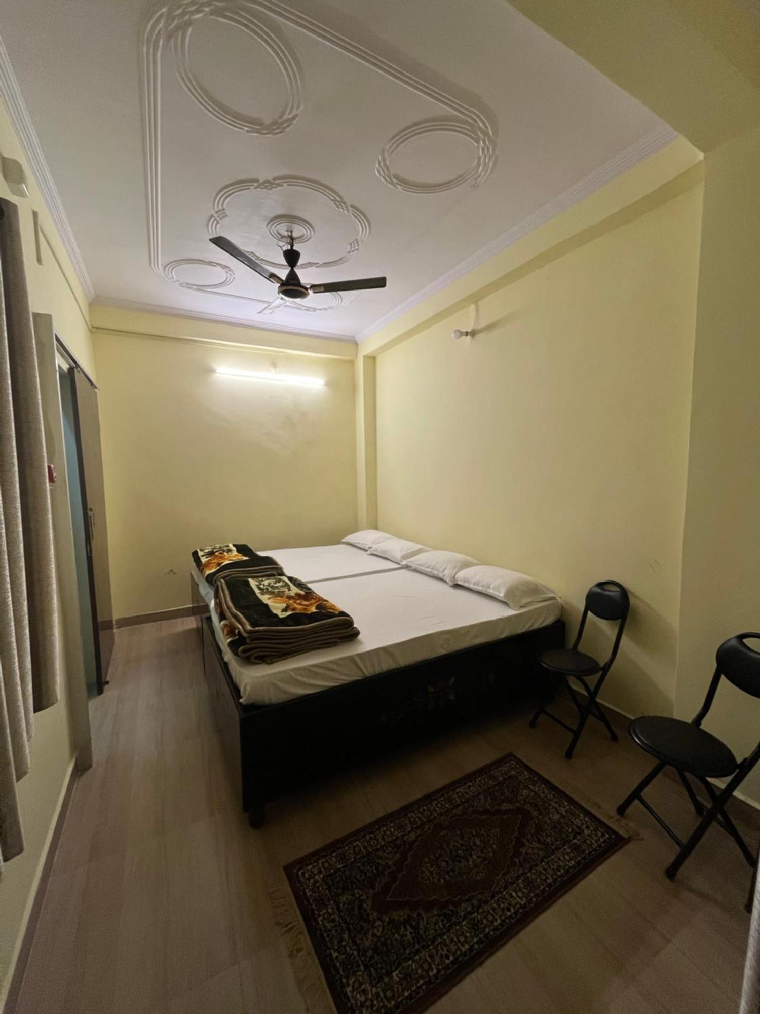 Incredible Banaras Inn Waranasi Zewnętrze zdjęcie